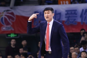 苏群表示:我对杜锋东山再起充满信心,至于他是否回归广东,则取决于缘分。