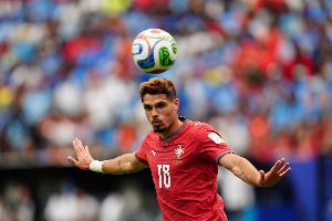 ESPN：世界杯“智能足球”革新足球赛，别忘充电哦！