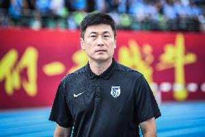 李国旭表示：上周球队面临巨大压力，队员们稳定住了防守