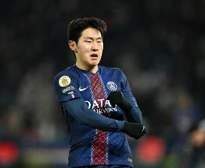 世体:马竞寻求以2500万欧引进李刚仁,然而巴黎方面至少期望以3500万欧获得