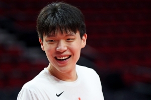 杨瀚森NBA赛季练级归来,486天后重返国家队,23日迎战荷兰男篮