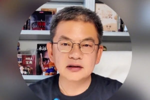 苏群谈杜锋:近期压力显著,其能力定能迎来复兴时刻