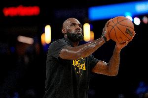 Skip：LBJ最多可获勇士1500万，浓眉与否他都将签约